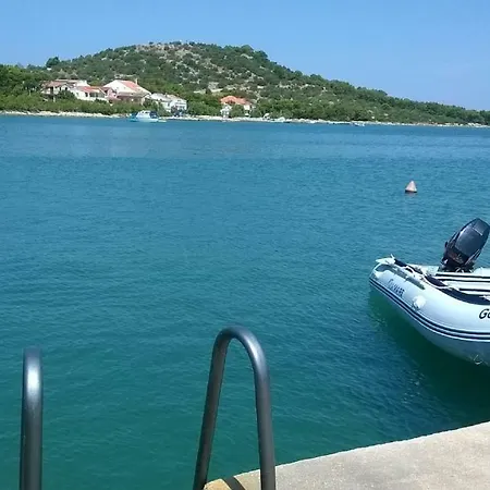 Volat Apartman Betina (Sibenik-Knin)