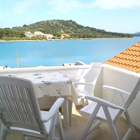 Apartman Volat Betina