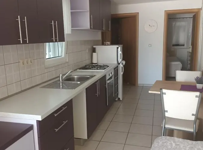 Volat Apartamento Betina (Sibenik-Knin)